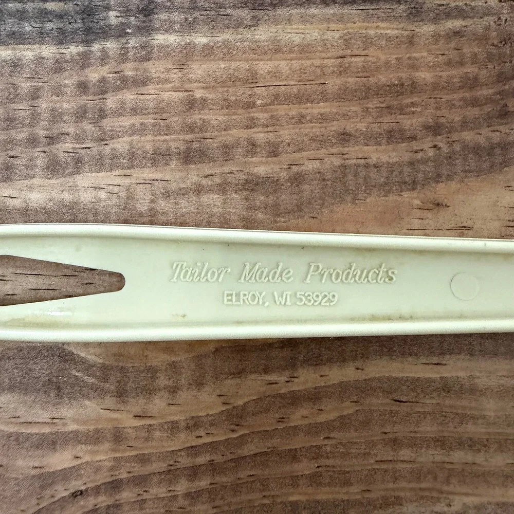 Tailor Made Products Cream Yellow Serving Spoon Set Solid and Slotted USA Made‎